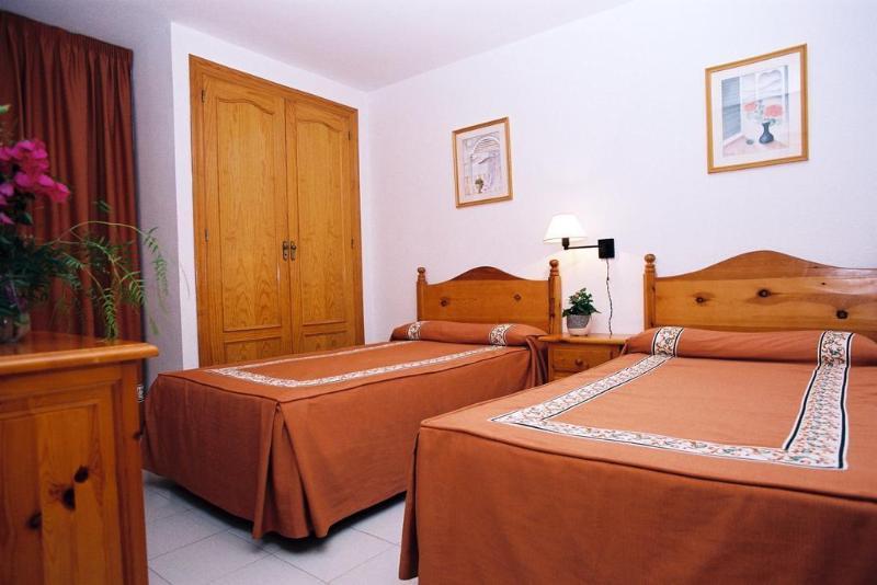 Apartamentos Moguima Roquetas de Mar Exterior photo