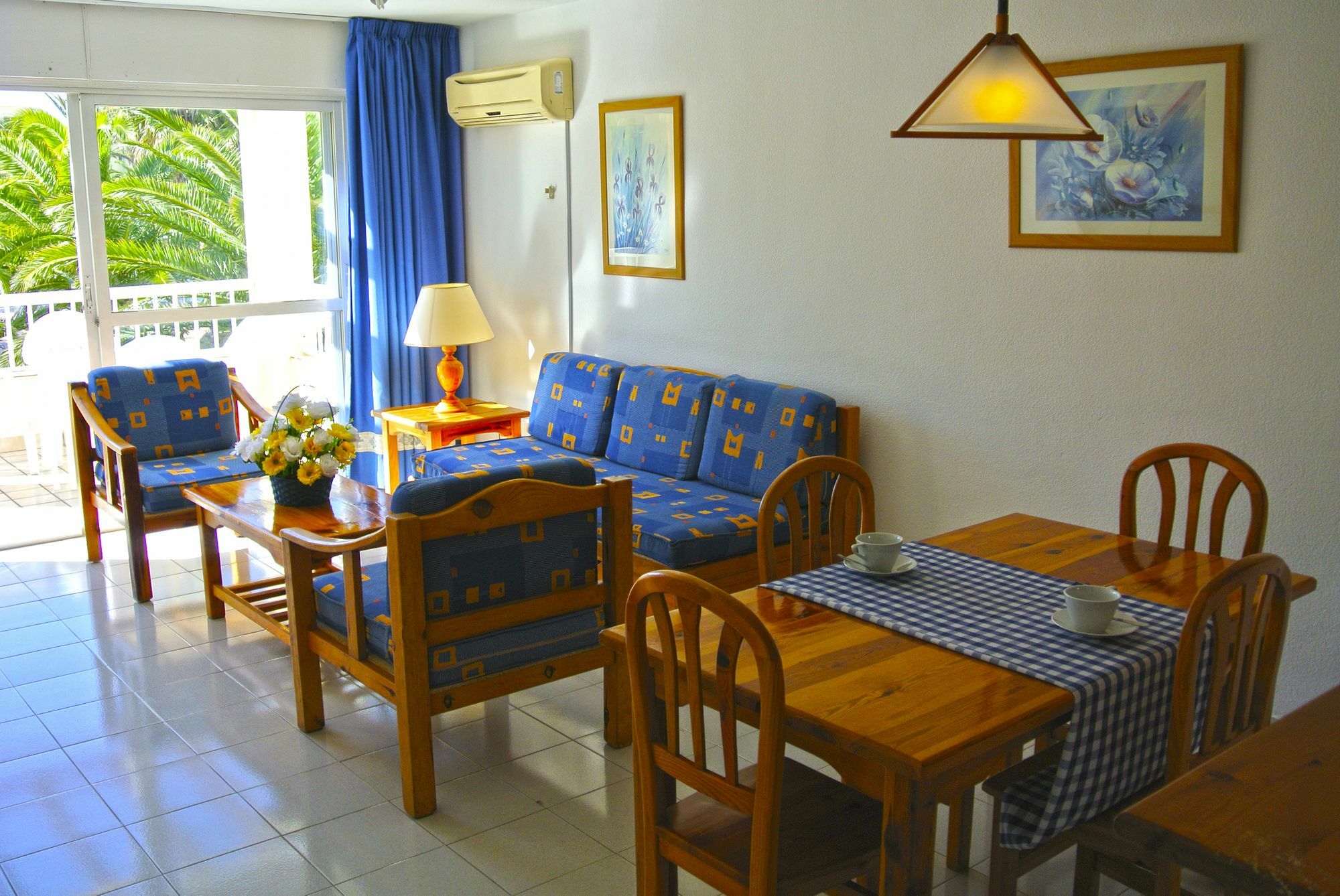 Apartamentos Moguima Roquetas de Mar Exterior photo