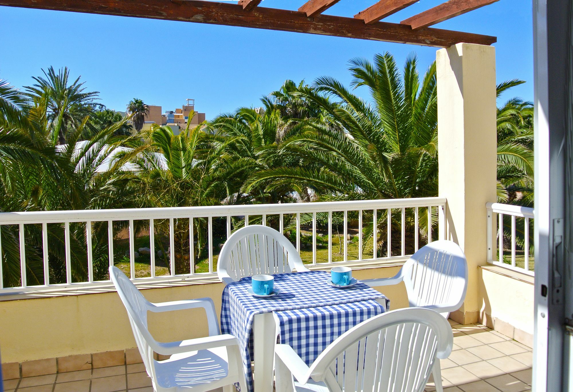 Apartamentos Moguima Roquetas de Mar Exterior photo